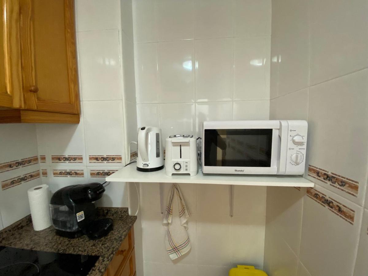 Apartamento Caballero De Rodas Torrevieja Exterior photo